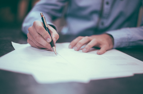 Contratos de servicio de mantenimiento preventivo y correctivo Contratos de servicio de mantenimiento preventivo y correctivo